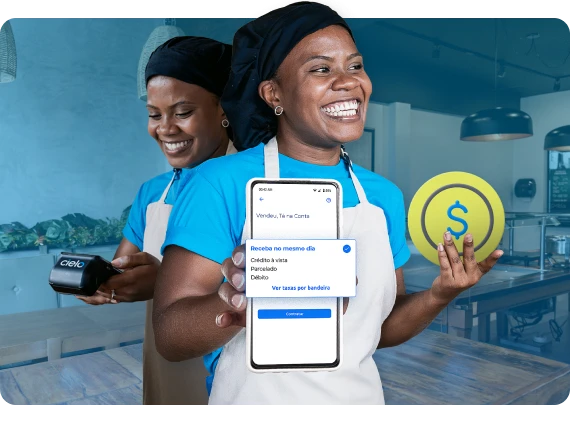 Empreendedora de avental exibe seu celular na tela de antecipação, sorrindo.